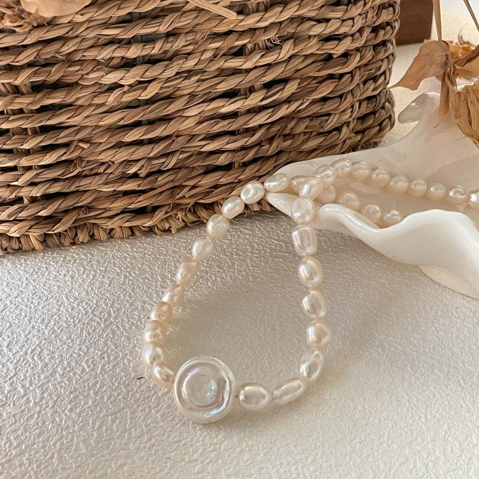 531-Vintage-Roman-beaded-necklace-1