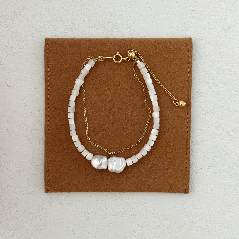 635-Double-layer-pearl-shell-bracelet-1